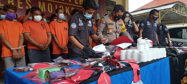 Kapolres Mojokerto, AKBP Donny Alexander saat jumpa pers tangkapan tindak pidana narkoba. SP/Dwy Agus Susanti