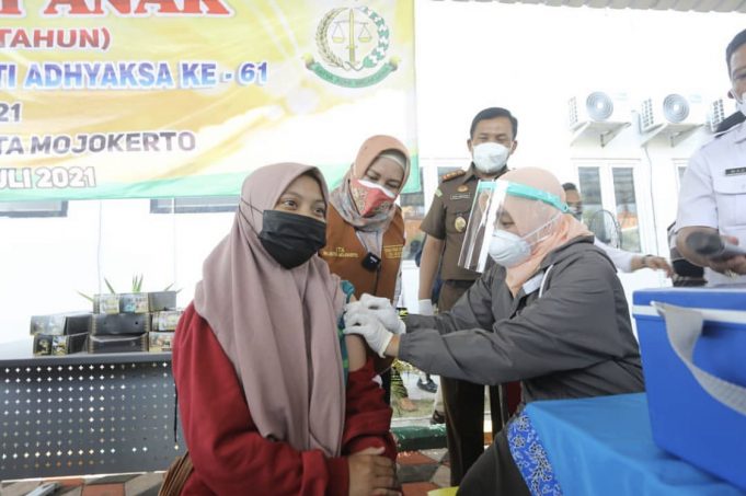 Kegiatan vaksinasi Covid-19 di Kota Mojokerto beberapa waktu lalu.
