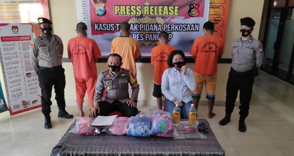 4 Pria di Sulsel yakni DA (12), Arif, Wahyu, dan Yusuf memperkosa seorang wanita secara bergiliran hingga tidak berdaya. SP/ DECOM