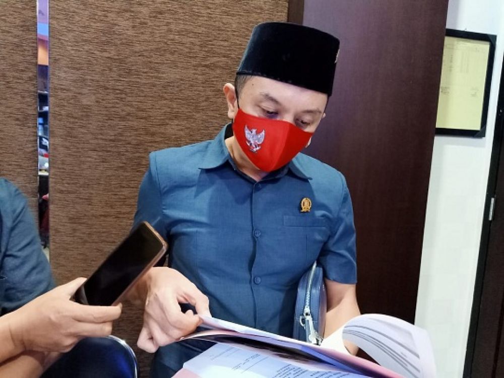 Anggota Komisi E DPRD Jatim Deni Wicaksono. SP/RKO 