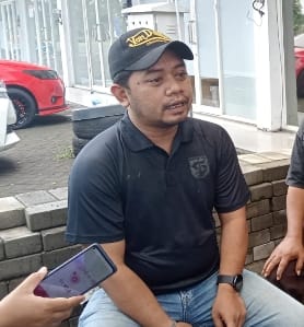 Hendra Ketua PPK Wonoayu yang tergeser oleh intervensi KPU Sidoarjo.