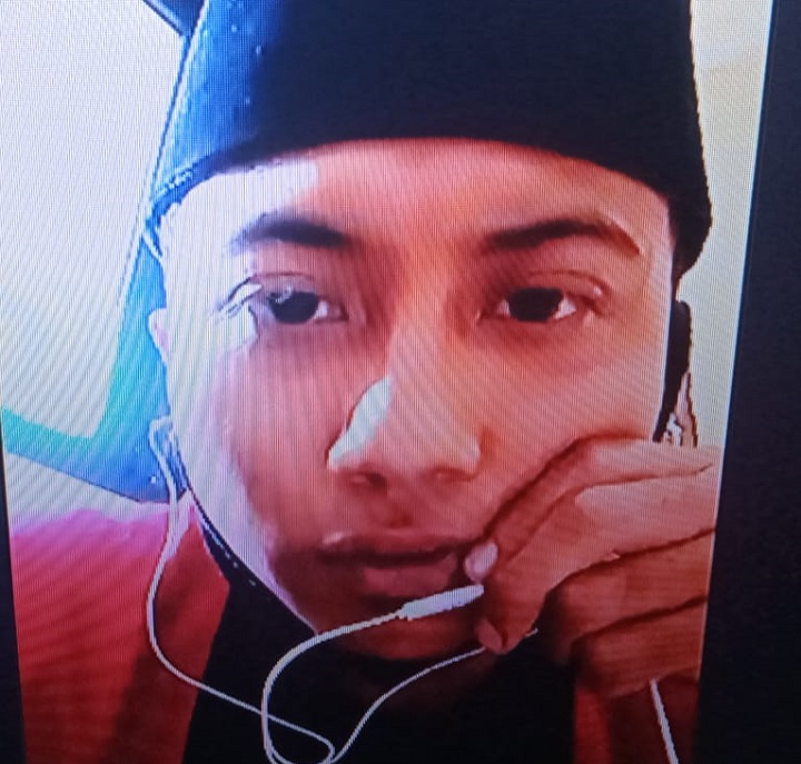 Terdakwa Hudi, menjalani sidang di ruang Cakra PN.Surabaya, secara online, Selasa (29/06/2021). SP/Budi Mulyono