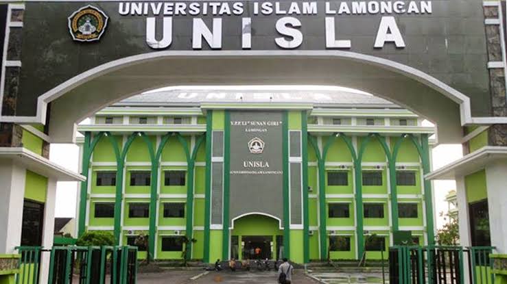 Gedung Kampus Unisla di Jalan Veteran Lamongan ini tengah menjadi saksi atas perseteruan dua kubu yang tak kunjung selesai. SP/IST