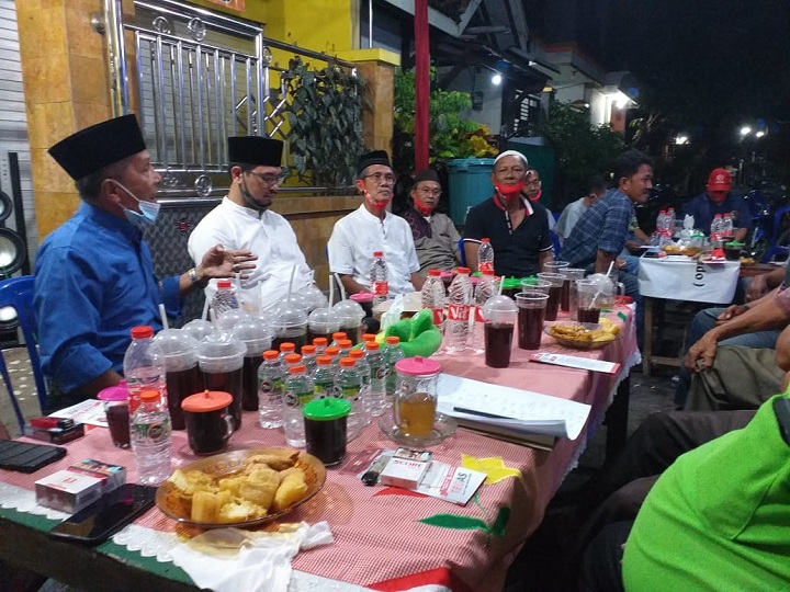 Acara silaturahmi Raharto Teno Prasetyo (Teno) dengan warga Perumahan Kraton Indah Kota Pasuruan, Kamis (05/11) malam. 