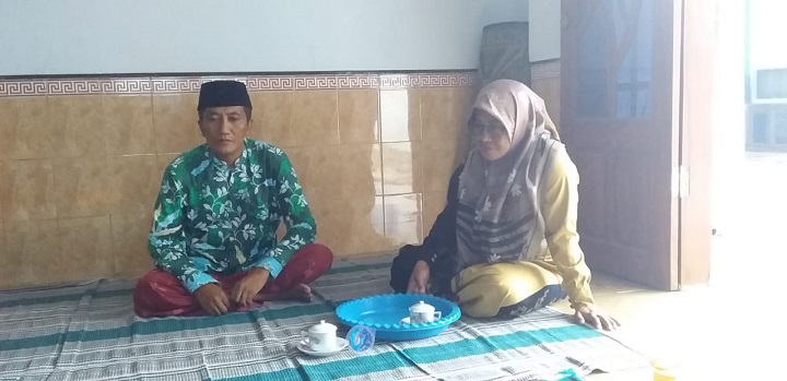 Ketua Gapoktandes Tengedan Batu Putih Kab. Sumenep, Niwa bersama, Nurul Jannah, Ketua KWT. Ar-Raudah desa Tengedan Batu Putih Kab. Sumenep. SP/Ainur Rahman