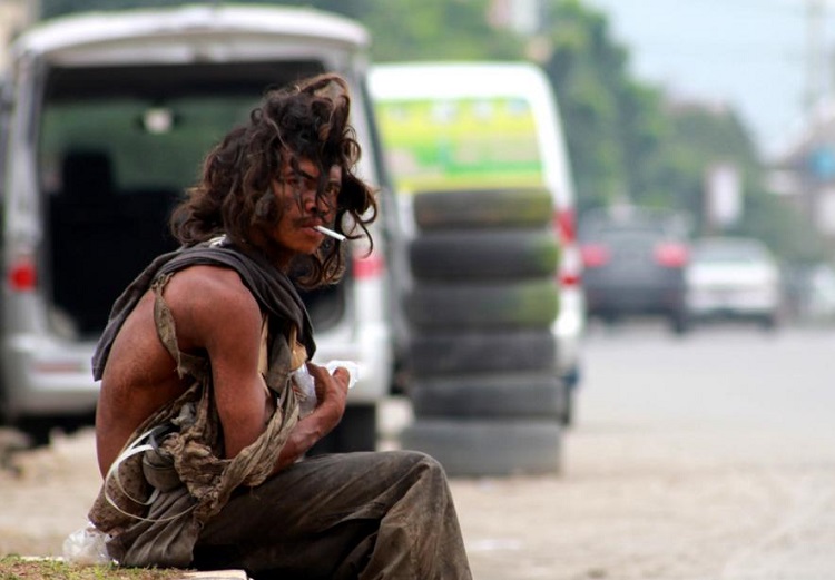 Ilustrasi orang gangguan jiwa yang berkeliaran di jalanan. SP/ BLT