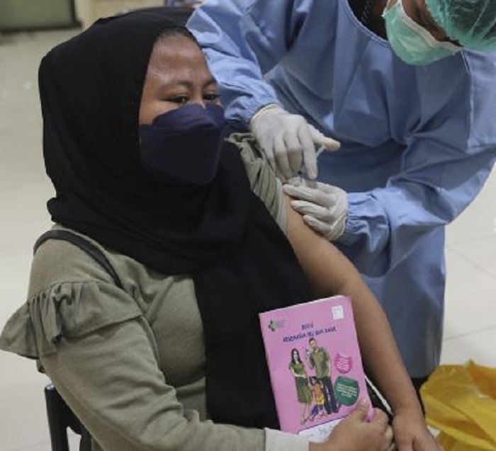 Sebanyak 106 orang ibu hamil di Kabupaten Situbondo, Jawa Timur telah disuntik vaksin COVID-19. SP/Dinas Kesehatan Situbondo