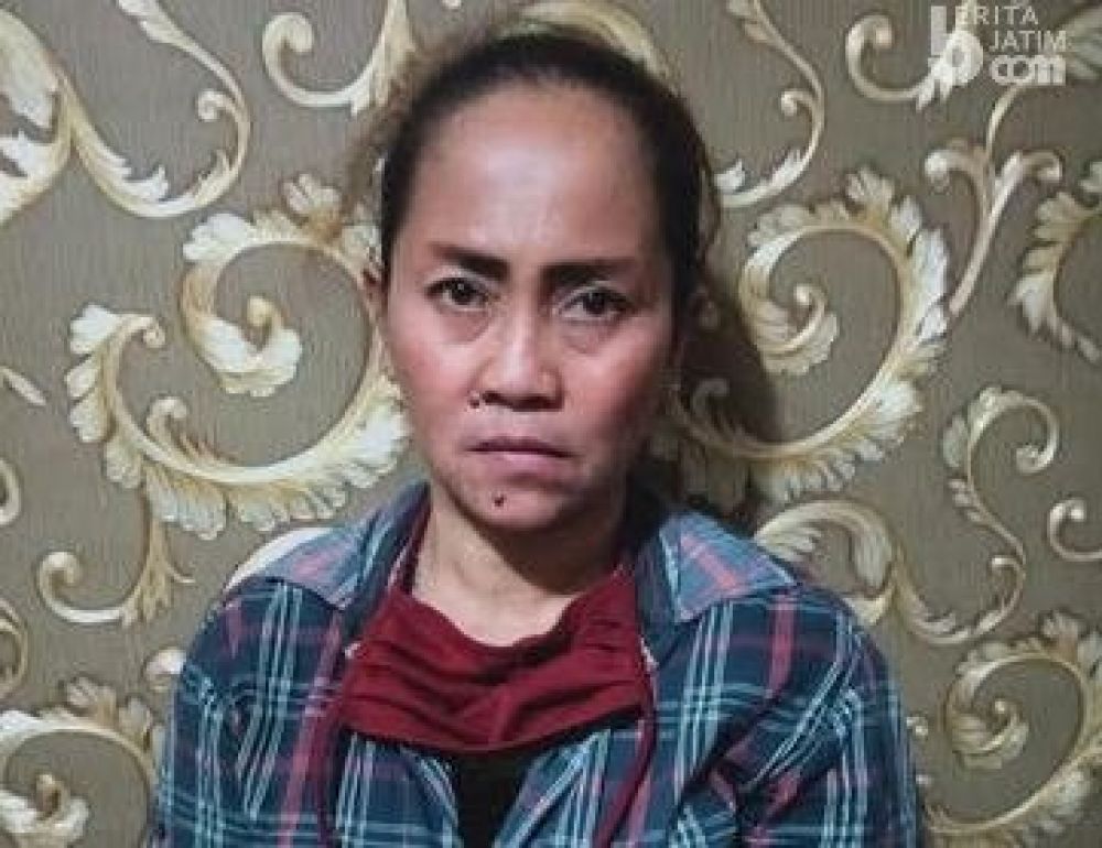 Sumahyat (48), emak-emak yang diamankan petugas dari Polsek Bluto akibat penyalahgunaan narkotika. 