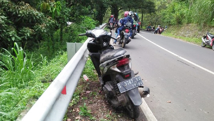  Motor yang digunakan oleh korban ditepikan. 