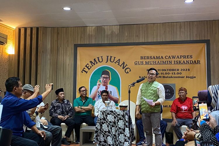 Ketua Umum Partai Kebangkitan Bangsa (PKB) Cak Imin, menemui aktivis di UGM.
