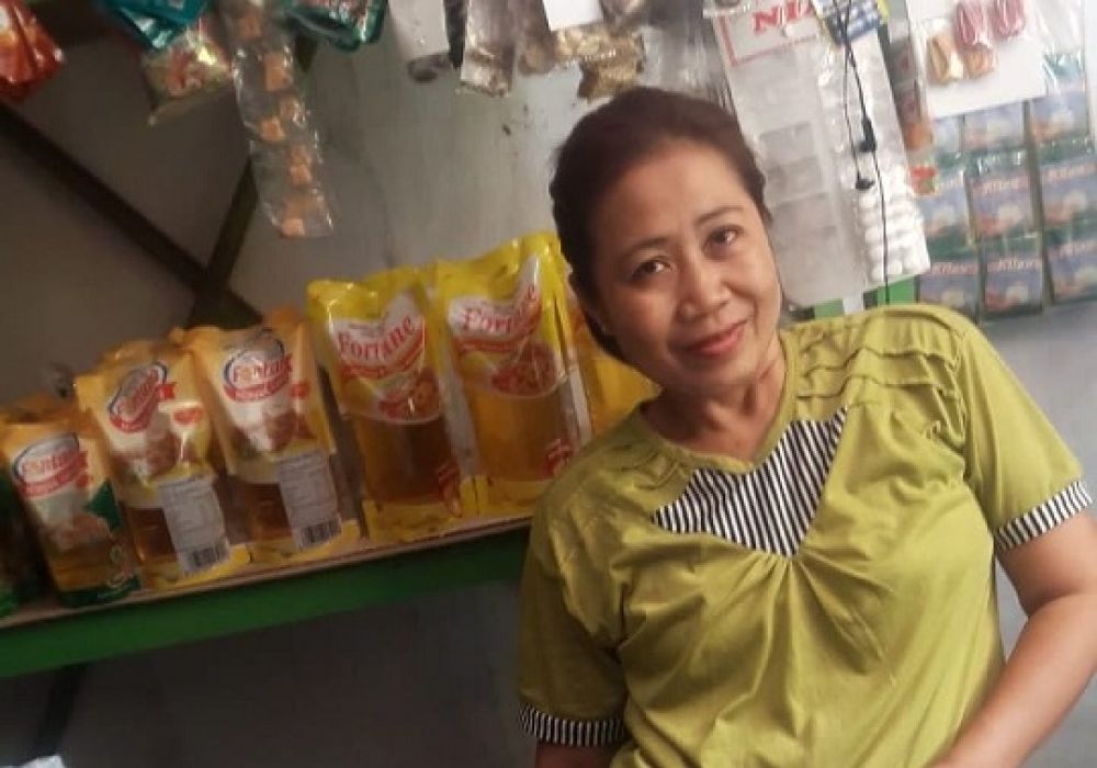 F, Gun dan Kom saat dikonfirmasi di rumahnya. SP/SP