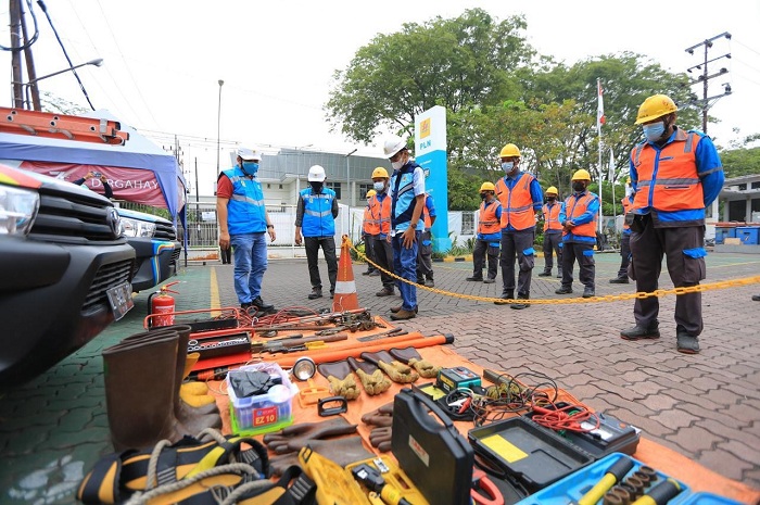  Dukung upaya pemerintah dalam penerapan PPKM Darurat , PLN pastikan kecukupan pasokan listrik.SP/ARLANA