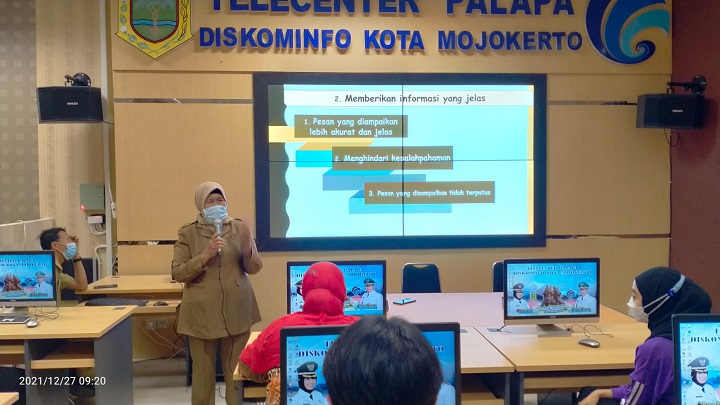 Telecenter Palapa Diskominfo Kota Mojokerto rutin mendapat kunjungan dari masyarakat luas.
