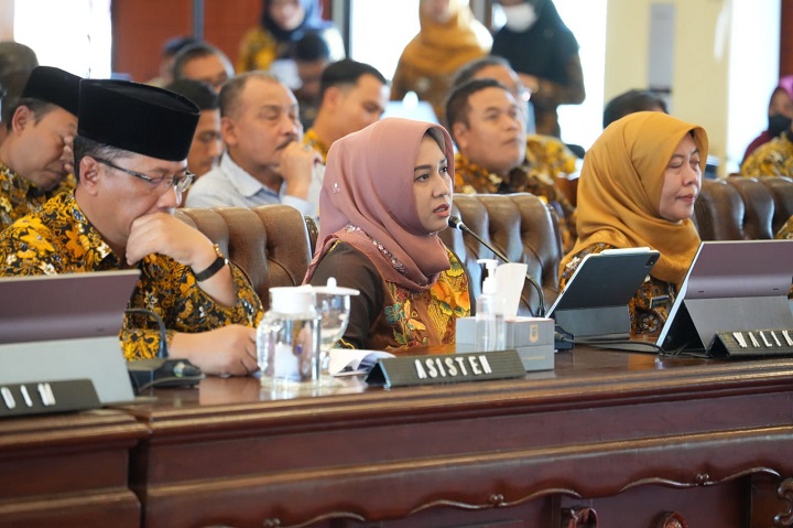 Wali Kota Mojokerto Ika Puspitasari saat memaparkan 8 aksi atasi stunting.