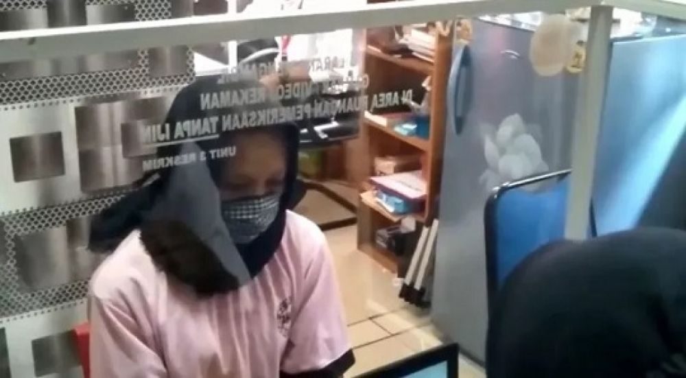 LH, ibu korban yang tega menganiaya anaknya sendiri hingga tewas.