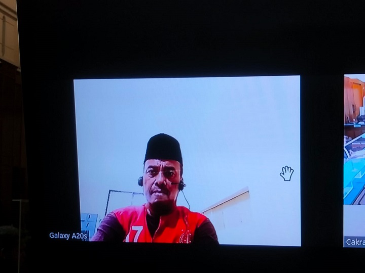 Terdakwa perampokan rumah dinas Wali Kota Blitar M. Samanhudi menjalani sidang duplik di PN Surabaya. SP/Budi Mulyono