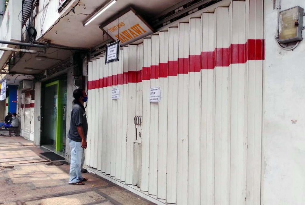 Lokasi toko emas tempat kerja 13 karyawan yang terkonfirmasi Covid-19 ditutup selama 13 hari. SP/ JN