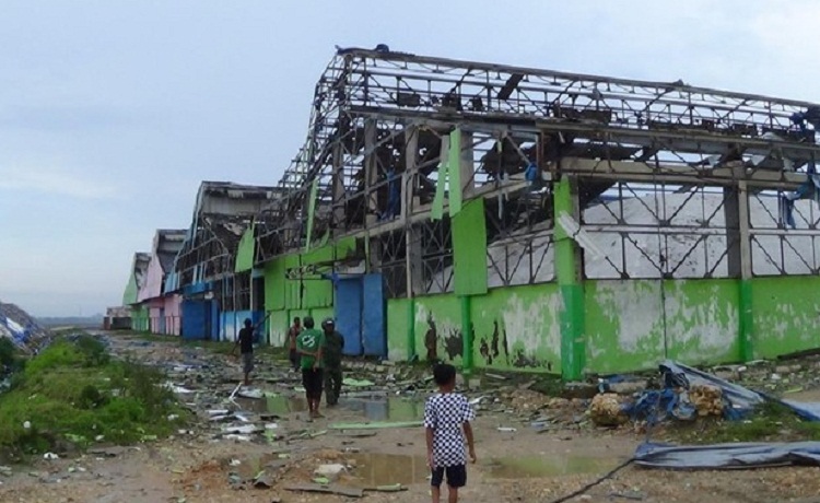 Salah satu bangunan milik warga yang rusak diterjang anging puting beliung. SP/ BPBD Sumenep