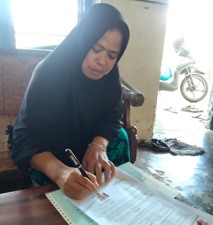 Masturiah, Warga dusun Talesek RT/02 RW 06 Gapura Barat Kab. Sumenep. SP/Ainur Rahman