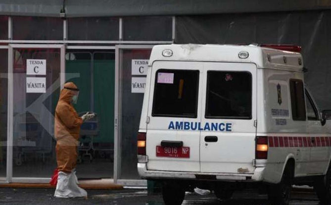 Wakil Ketua DPRD Surabaya Laila Mufidah mendesak adanya penambahan unit ambulans untuk jenazah pasien virus Corona. SP/SR/AHMAD ZAIMUL HAQ