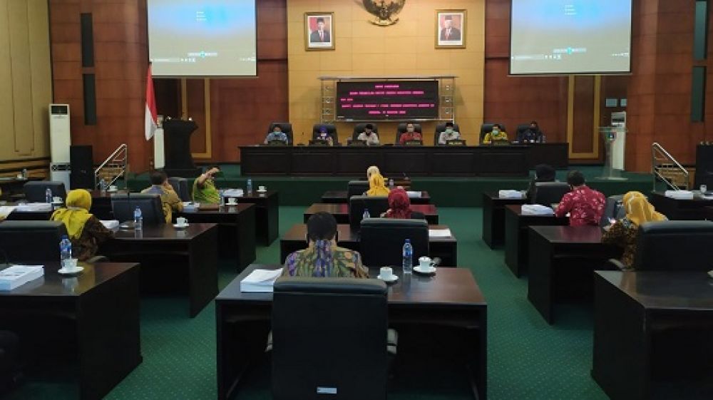 Suasana paripurna di ruang utama DPRD Jombang. (SP/M. Yusuf) 