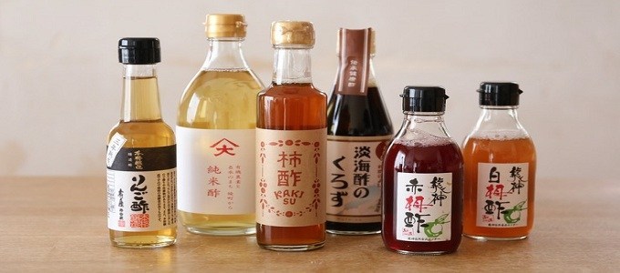 Salah satu Chinese rice vinegar atau cuka beras khas China. SP. SBY