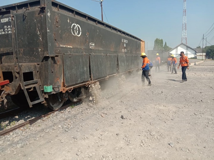 Situasi gambaran pencegahan penghambatan perjalanan Kereta Api dengan AMUS. SP/Hadi Lestariono