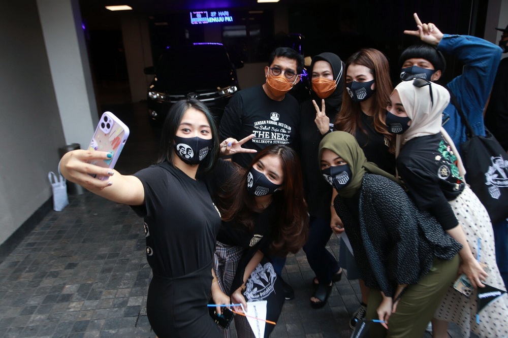  Kecintaan anak muda Surabaya pasangan calon nomor urut 2 Machfud Arifin-Mujiaman (Maju) semakin membesar. SP/ALQ