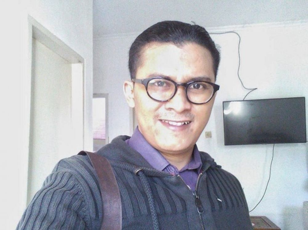 Fahrul Muzaqqi, S.IP, M.IP. Pengamat Politik dari Unair Surabaya
