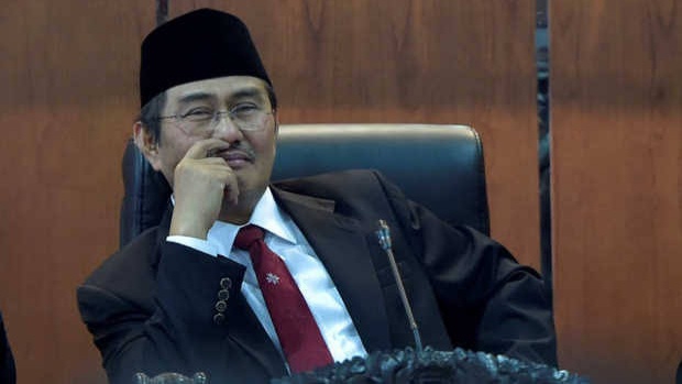 Jimly Asshiddiqie, Ketua Mahkamah Konstitusi (MK) periode 2003-2008 yang kini anggota Dewan Perwakilan Daerah (DPD)