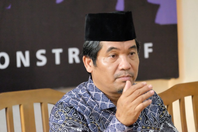 Ray Rangkuti, Pengamat Politik