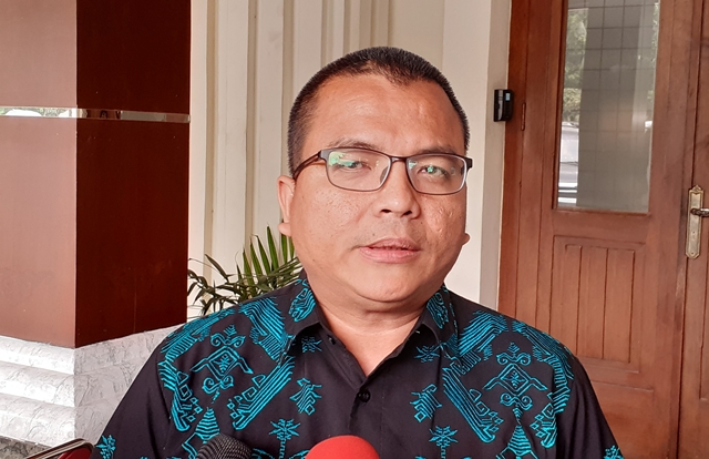 Denny Indrayana, Guru Besar Hukum Tata Negara