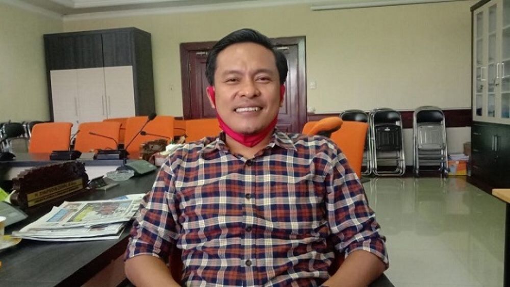 Arif Fathoni, Ketua DPD Partai Golkar Surabaya