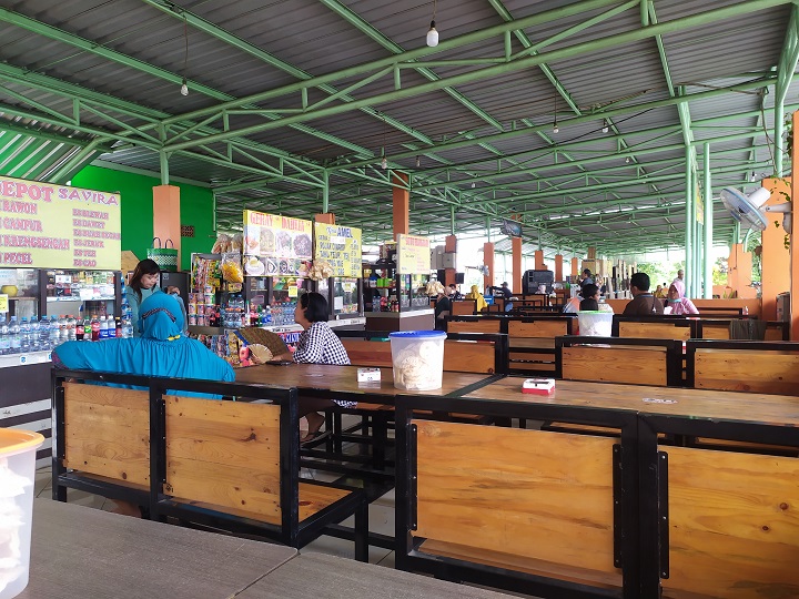 Kondisi di Sentra Wisata Kuliner Babat Jerawat pada Rabu (2/6/2021) kemarin. SP/Anggadia