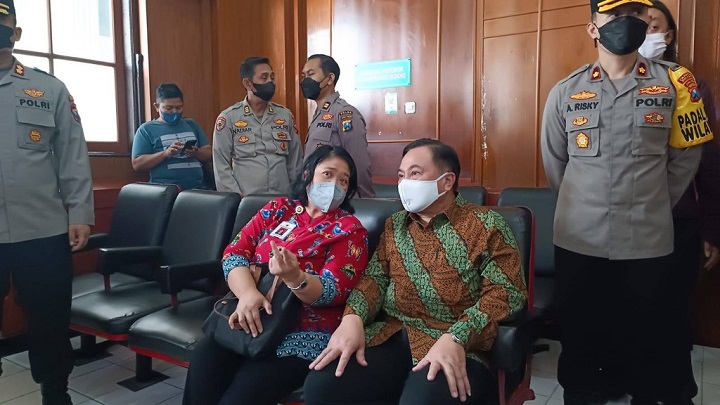 Benny Mamoto saat hadiri di sidang Mas Bechi, Senin (8/8/2022).