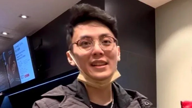 Chau Pa Yik, pria Hong Kong yang mengklaim sebagai coach dating dengan bayaran yang fantastis.