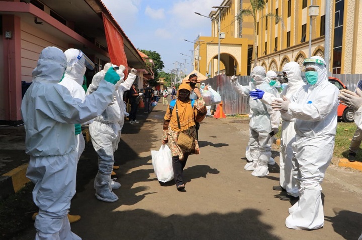 Penyintas Covid 19 di Hotel Asrama Haji, diizinkan pulang beberapa waktu lalu.