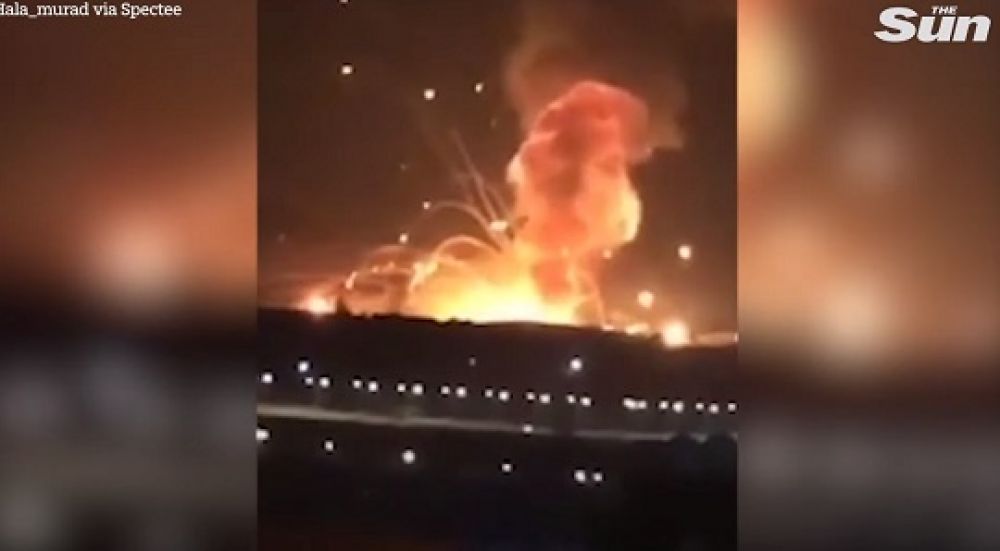 Ledakan besar mengguncang gudang amunisi milik militer Yordania pada Jumat (11/9) dini hari waktu setempat.SP/YOUTUBE THE SUN