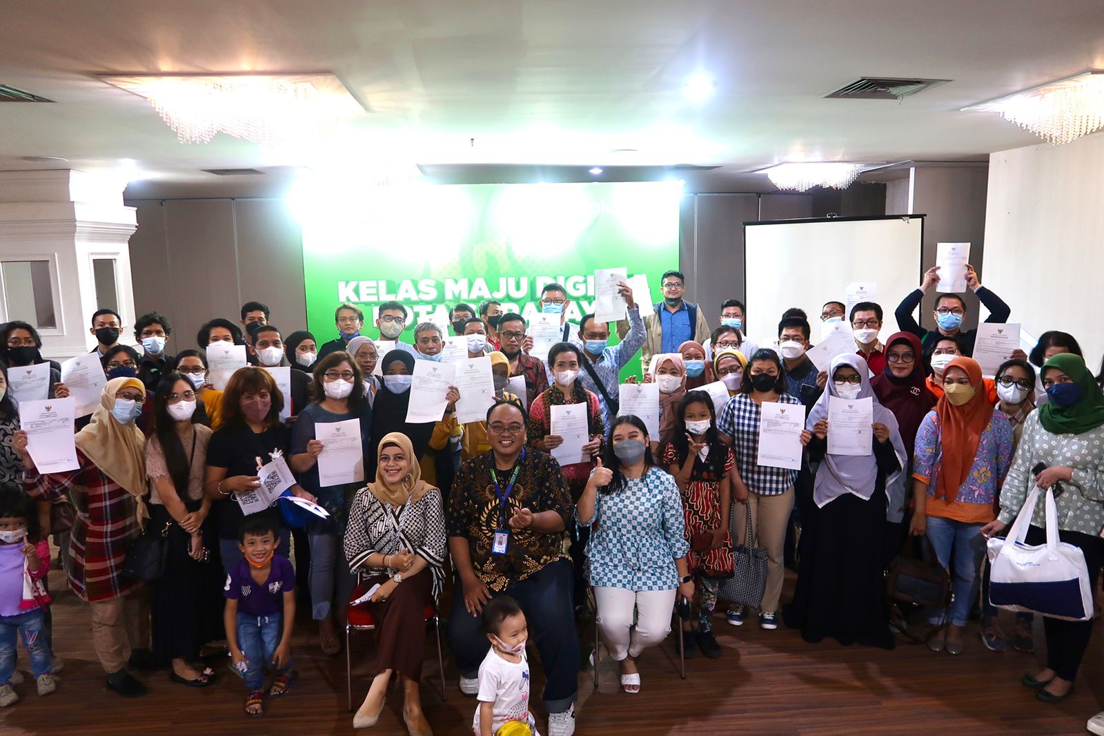 Sidang Paripurna Laporan Banggar DPRD Jatim terhadap Raperda Pertanggung Jawaban APBD Jawa Timur 2020, Kamis (17/6/2021).