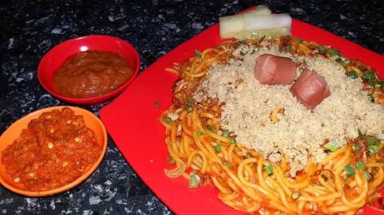 Salah satu menu mie nyonyor milik Fendra Agoprilla Putra. SP/ BYW
