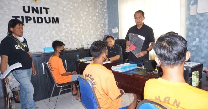 3 Pelaku pembacokan siswa SMK Raden Patah, Mojokerto, diamankan. Salah satunya yakni teman sekelas korban.