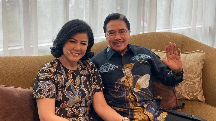 Ruhut Sitompul bersama Istri saat masih bersama