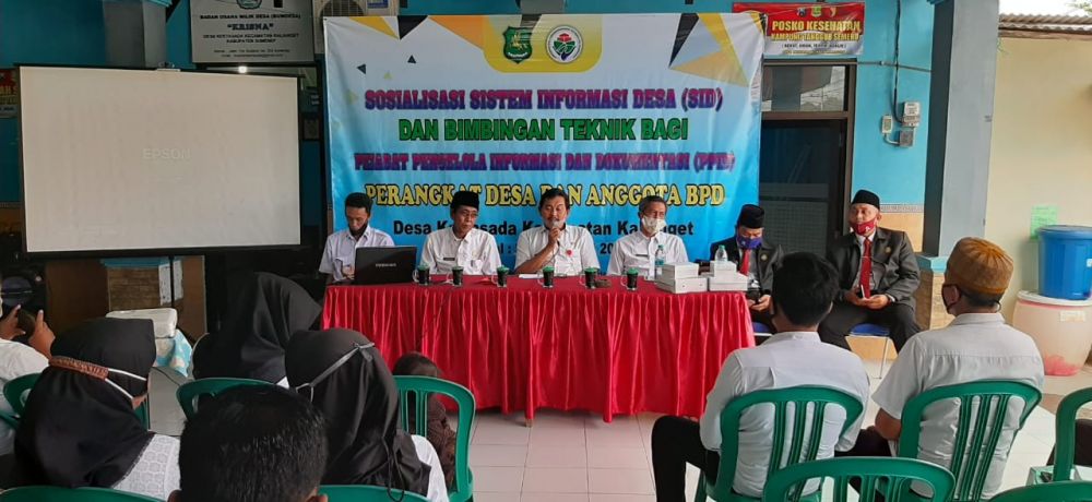 Pemerintah Desa Menggelar Acara Sosialisasi Sistem Informasi Desa (SID).SP/ainur rahman