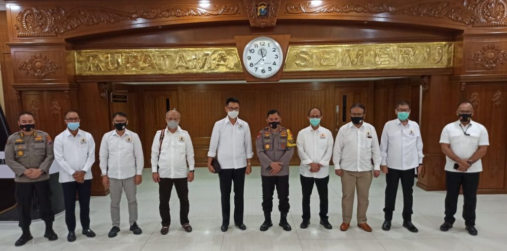 Kapolda Jatim Irjen Pol Muhammad Fadil Imran audensi dengan kadin Jatim bahas ekonomi Jawa timur Rabu (9/8/2020)+