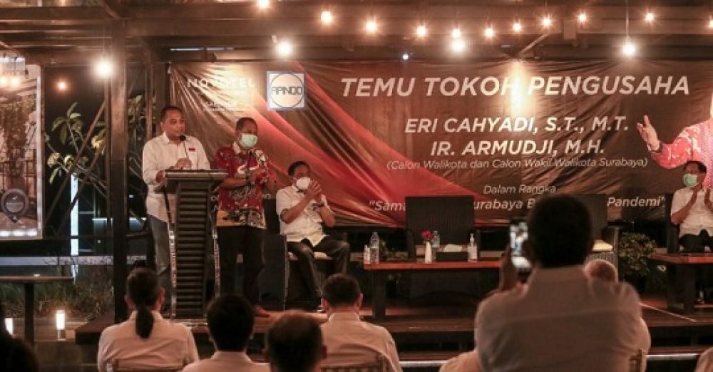 Pertemuan Bakal calon wali (Bacawali) Kota Surabaya, Eri Cahyadi dan para pelaku usaha yang tergabung dalam Asosiasi Pengusaha Indonesia (Apindo) Jawa Timur (Jatim), Kamis malam (10/9/2020). SP/AP