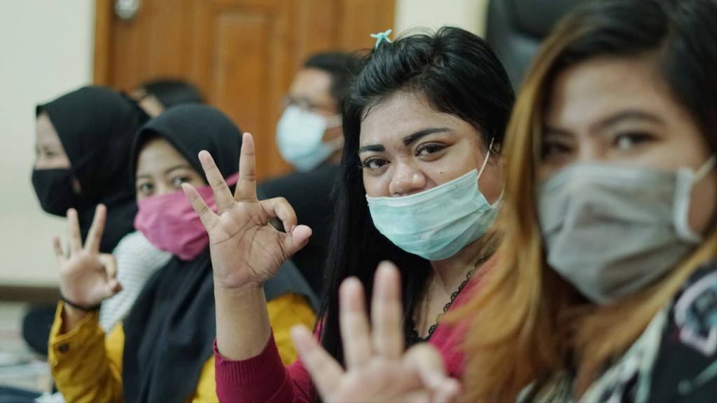 Relawan Millenial Mas Kelana, deklarasikan diri untuk memenangkan pasangan nomor urut 3, Kelana-Astutik. SP/SUGENG