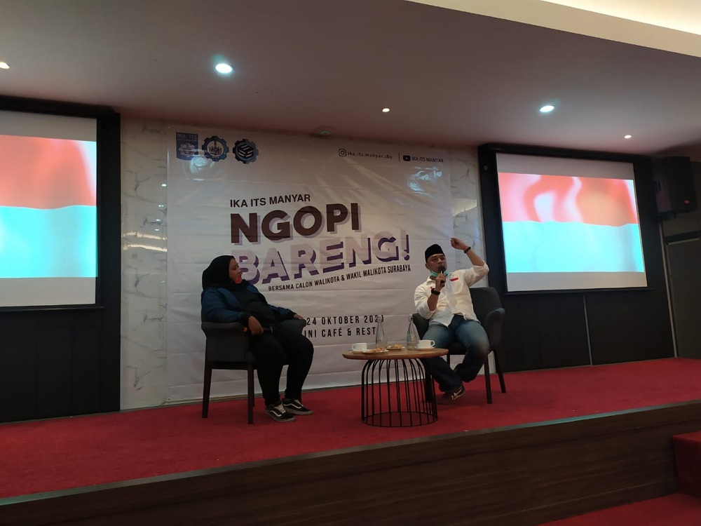 Eri Cahyadi  hadir dalam acara NGOPI BARENG dengan  Ikatan Alumni (IKA) ITS Manyar .SP/Byta Indrawati.