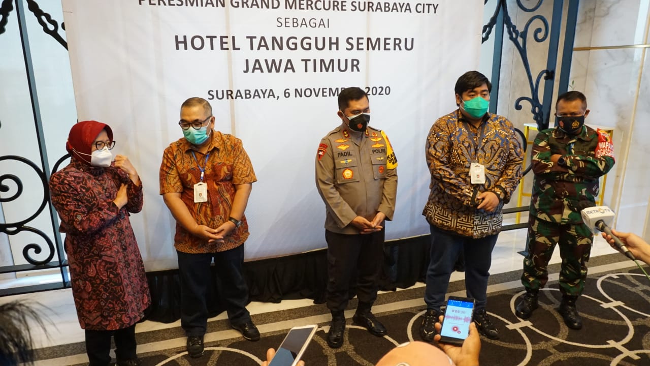 Kapolda Jatim Irjen Pol Muhammad Fadil Imran meresmikan hotel Tangguh Semeru Pertama Dijatim Jumat (6/11/2020)
