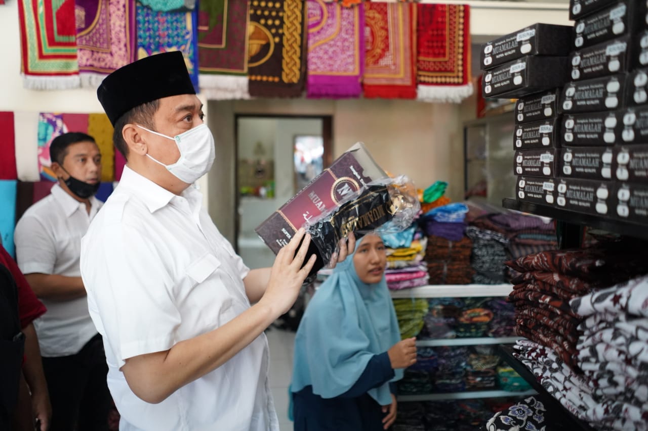 Cabup Kelana saat kunjungi Kampung Batik Jetis