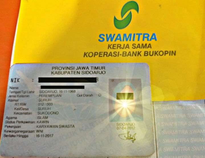 KTP SR, nasabah Swamitra  yang uangnya tertahan di koperasi. SP/Mahbub Fikri